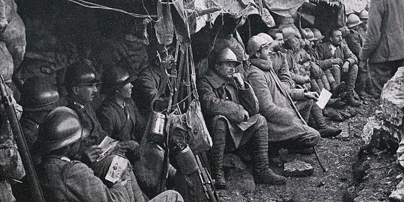 Soldati della Grande Guerra in trincea